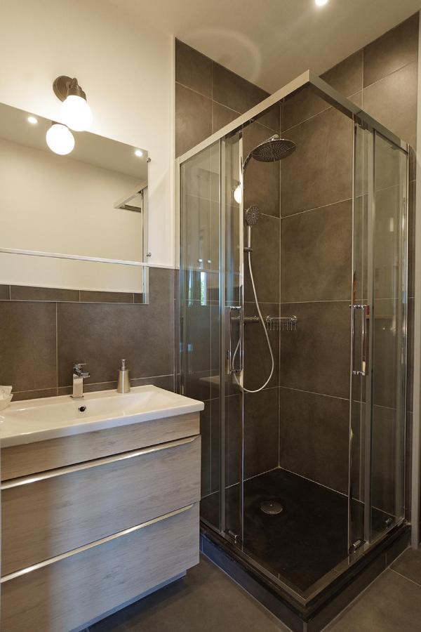 V' Haussmannien Appartement
